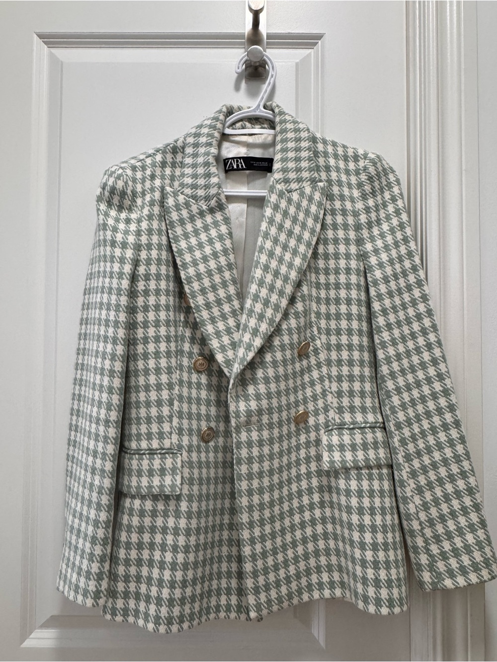 Zara Double-Breasted Houndstooth Blazer in Sage Green & White
